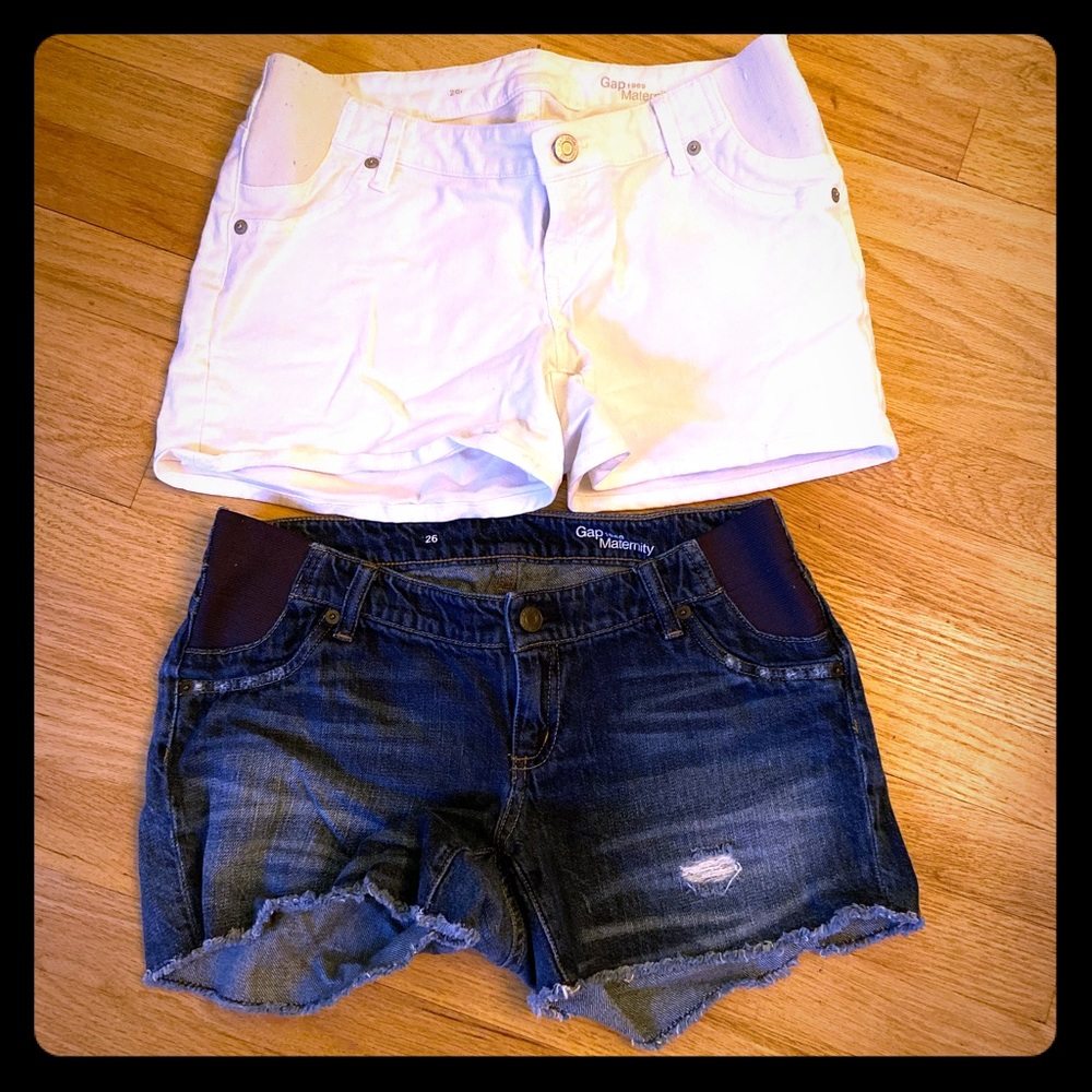 Gap Maternity shorts - 2 pairs
